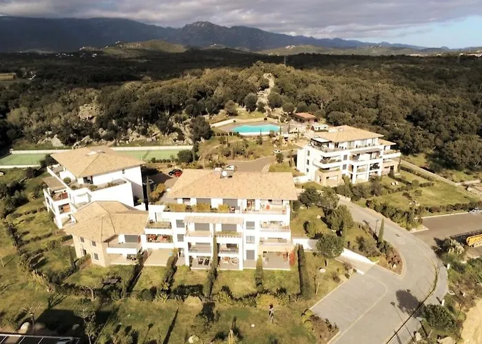 Domaine D'arca, T2 Jardin Prive/piscine/tennis Porto-Vecchio (Corsica)